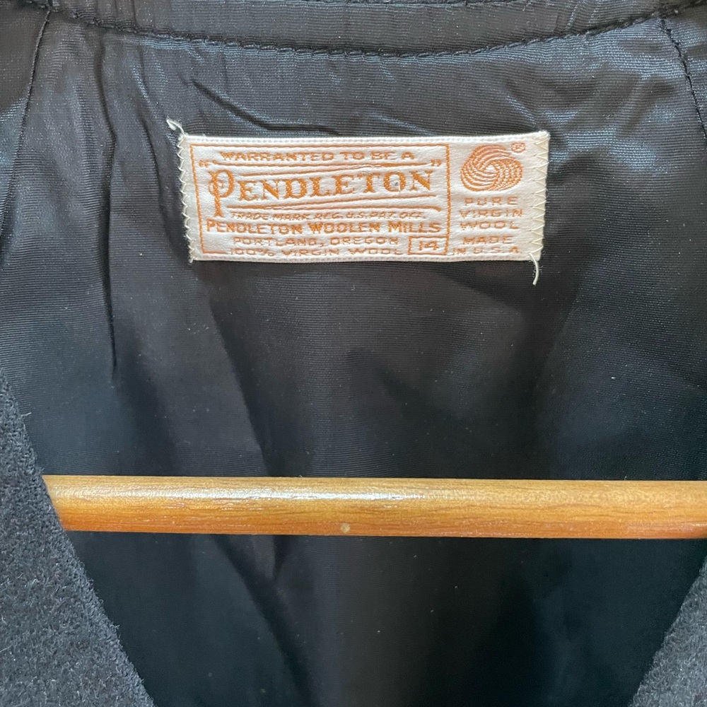 Pendleton Vintage 100% Wool Long Buttoned Vest Si… - image 2